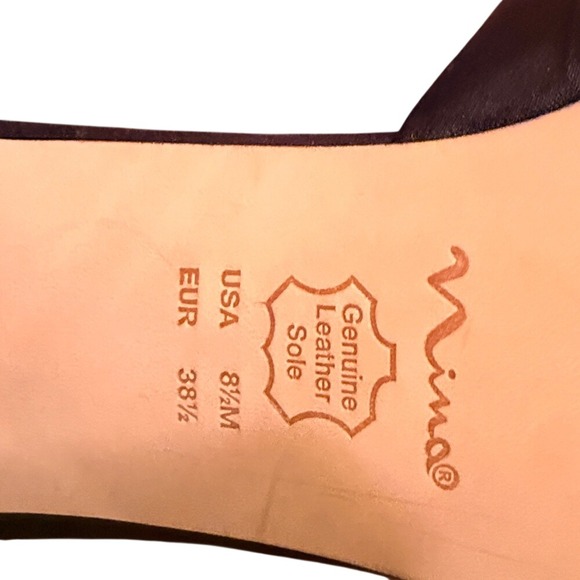 Nina Black Satin Ruched‎ Peep Toe Heels Dress Shoes Women Size 8.5M - Picture 9 of 9